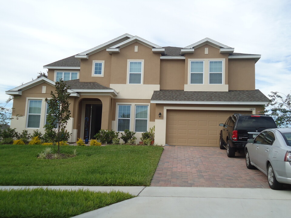 1423 Leitrim Loop in Apopka, FL - Building Photo