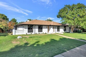 2621 Cedar Elm Ln in Plano, TX - Building Photo - Building Photo