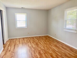 2220 Dinwiddie Rd in Virginia Beach, VA - Building Photo - Building Photo