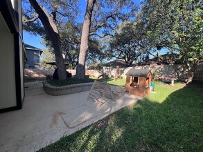 9234 Fishers Hill Dr in San Antonio, TX - Building Photo - Building Photo