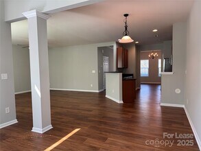 9457 Alice McGinn Drive in Charlotte, NC - Building Photo - Building Photo