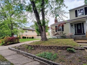 642 Parkland Pl in Glen Burnie, MD - Building Photo - Building Photo