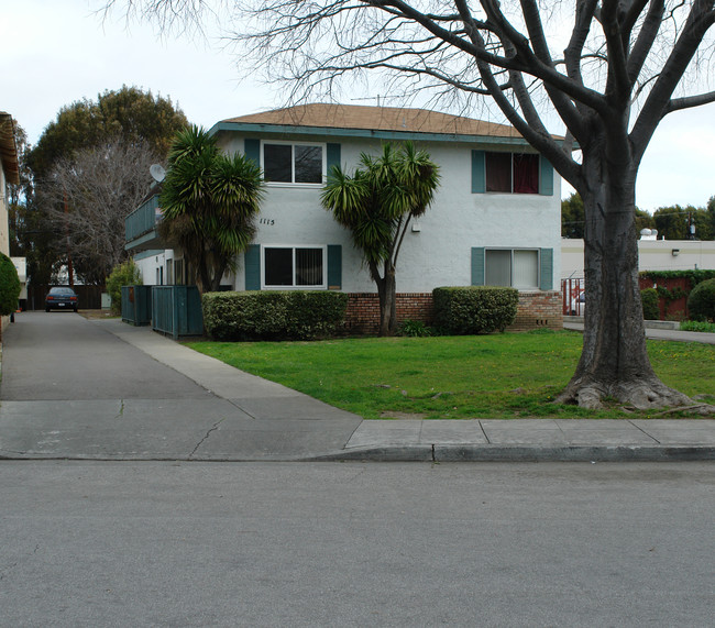 1115 Ayala Dr in Sunnyvale, CA - Building Photo - Building Photo