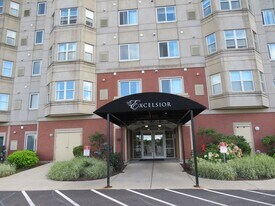 1 Cityview Ln in Quincy, MA - Building Photo