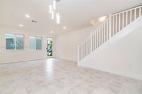 6420 NW 102nd Path, Unit 105 in Doral, FL - Building Photo - Building Photo