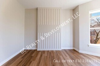 4241 S Calumet Ave in Chicago, IL - Building Photo - Building Photo