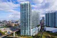 The Ivy Condominium in Miami, FL - Foto de edificio - Building Photo