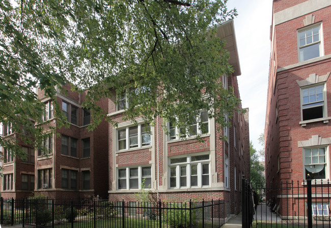 4542 S Ellis Ave in Chicago, IL - Building Photo - Building Photo