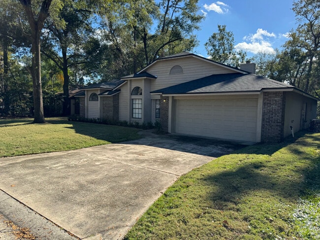 1238 Bent Oak Trail in Altamonte Springs, FL - Building Photo - Building Photo