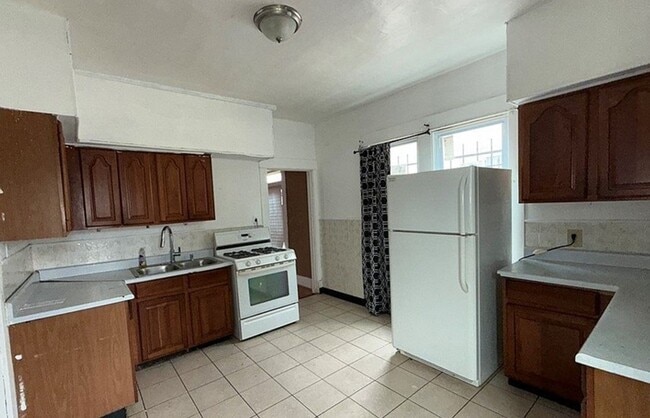 160 Zenner St in Buffalo, NY - Building Photo - Building Photo