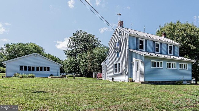 property at 77 Love Run Rd