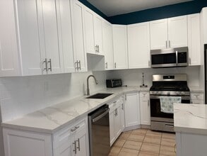 14601 SW 122nd Pl, Unit 14601 in Miami, FL - Building Photo - Building Photo