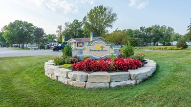 Southern Hills / Northridge Place in Stewartville, MN - Building Photo - Building Photo