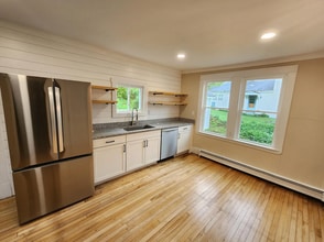 76 Somerset St in Millinocket, ME - Building Photo - Building Photo