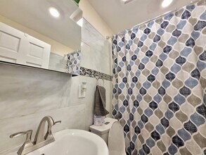 7 Mark St, Unit #2 in Boston, MA - Building Photo - Building Photo
