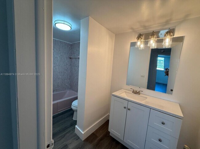 1145 Normandy Dr in Miami Beach, FL - Building Photo - Building Photo