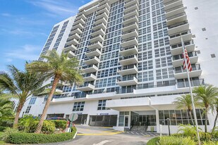 531 N Ocean Blvd in Pompano Beach, FL - Building Photo