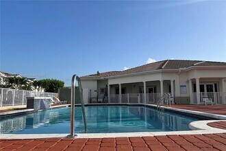 13990 SW 260th St in Homestead, FL - Building Photo - Building Photo