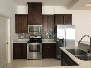2920 N 51st St in McAllen, TX - Building Photo - Building Photo