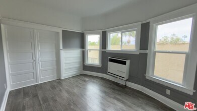 1820 S Highland Ave in Los Angeles, CA - Building Photo - Building Photo