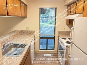 954 E Krall St in Boise, ID - Building Photo - Building Photo