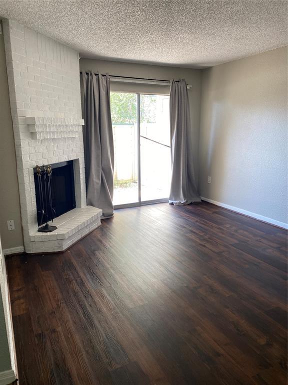 250 El Dorado Blvd in Webster, TX - Building Photo - Building Photo
