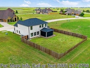 6309 SW Oakmont Blvd in Lawton, OK - Building Photo - Building Photo