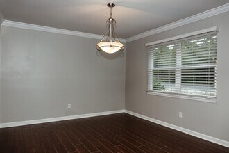 16 Mariners Ln in Mary Esther, FL - Building Photo - Building Photo