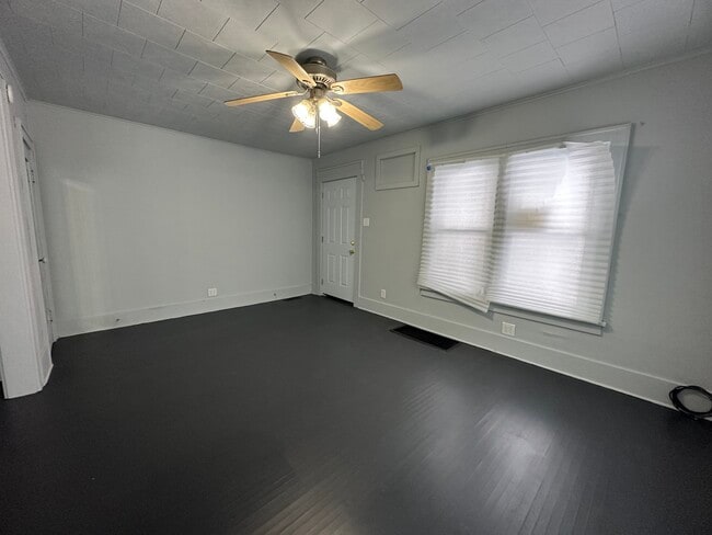 27 State St in Danville, IL - Building Photo - Building Photo