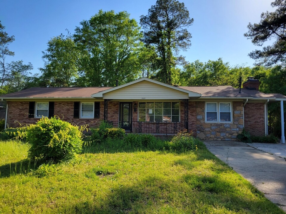 2323 Everena Dr Photo