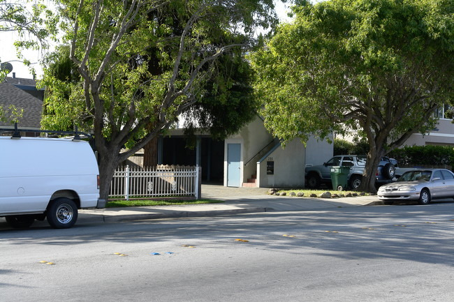 280 5th Ave in Redwood City, CA - Building Photo - Building Photo