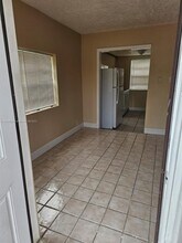 304 SW 20th St-Unit -C in Fort Lauderdale, FL - Building Photo - Building Photo
