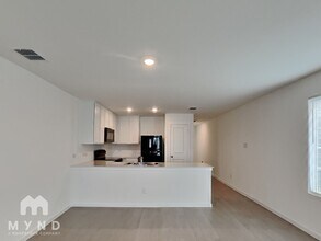 233 Poplar Pl in Wilmer, TX - Building Photo - Building Photo