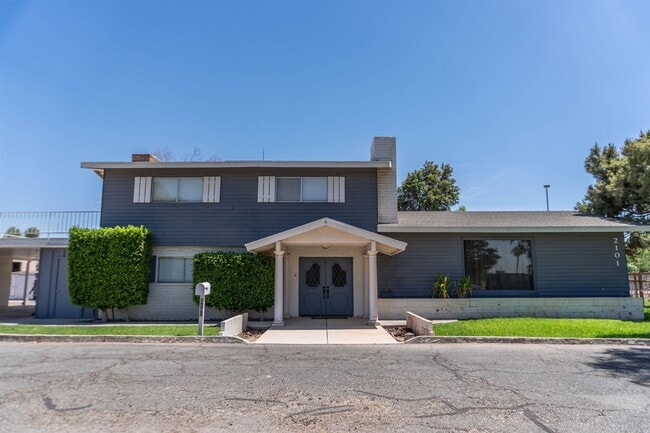2101 W 25th St in Yuma, AZ - Building Photo - Building Photo