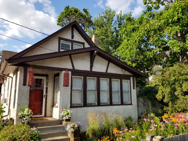 property at 1610 Lagoon Ave