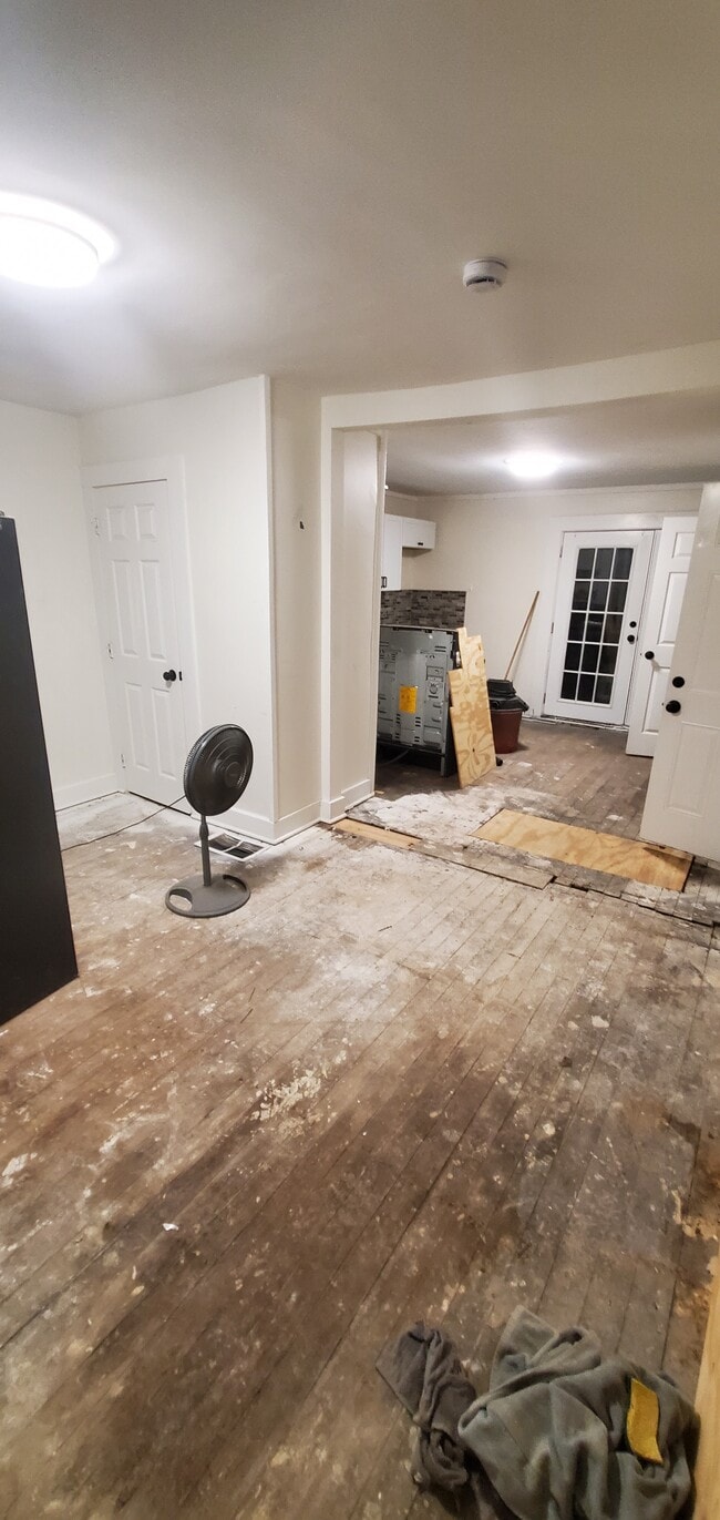 51 Bowling Ln, Unit 51 bowling lane