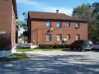 2801 S 7th Street Rd in Louisville, KY - Foto de edificio - Building Photo