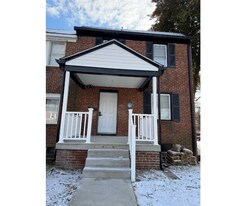 101 Edgewood St in Baltimore, MD - Building Photo