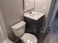 105 Ludland Dr photo'
