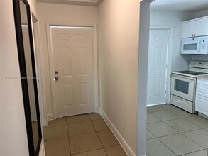 1516 SW 5th Pl in Fort Lauderdale, FL - Building Photo - Building Photo