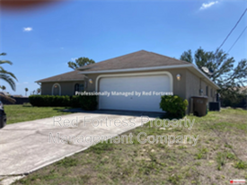 1823 NW 19th Ave in Cape Coral, FL - Building Photo