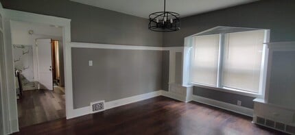 1317 W 61st St, Unit 1317 in Cleveland, OH - Building Photo - Building Photo