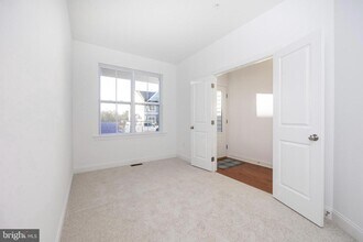 28 Ironwood Dr in Royersford, PA - Building Photo - Building Photo