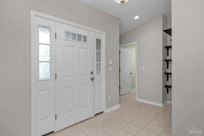 2081 Seagrape Dr in Navarre, FL - Building Photo - Building Photo