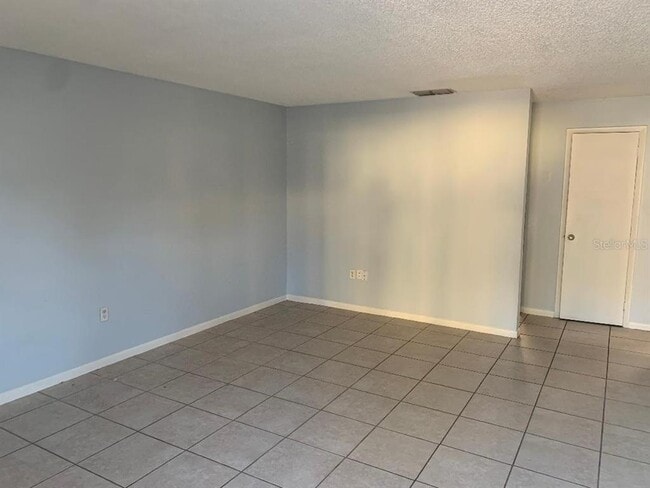 6035 Crafton Dr in Lakeland, FL - Building Photo - Building Photo