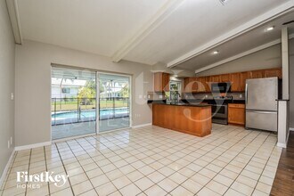 406 SE 10th Ave, Unit C120 in Cape Coral, FL - Building Photo - Building Photo