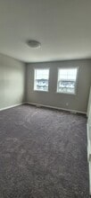 1365 Devonshire Dr W in Winnipeg, MB - Building Photo - Building Photo