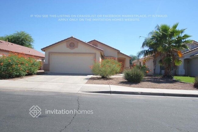 property at 725 S Parkwood