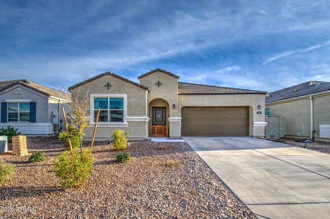 property at 5267 E Diatomite Dr