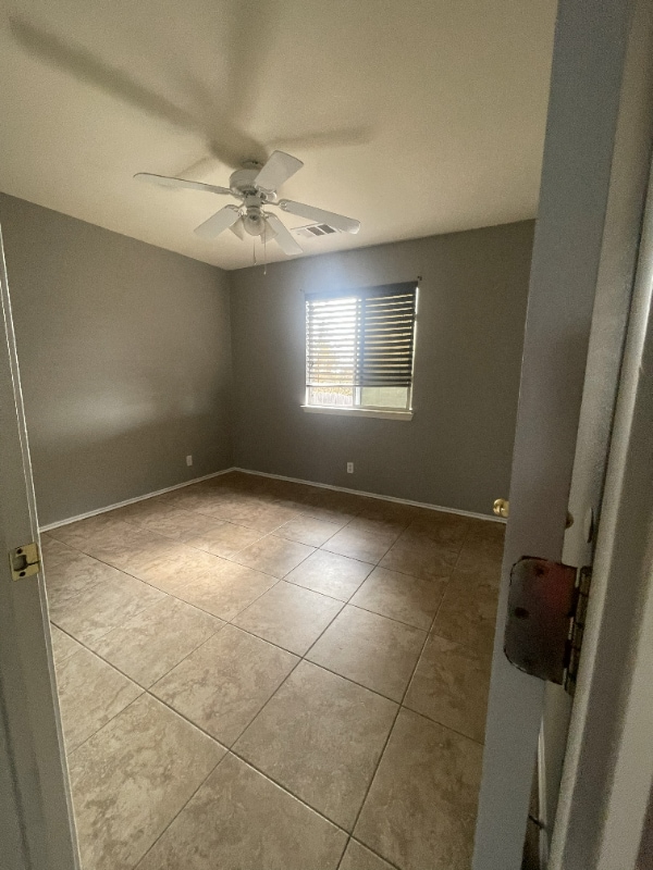 15101 Mimebark Way in Austin, TX - Foto de edificio - Building Photo